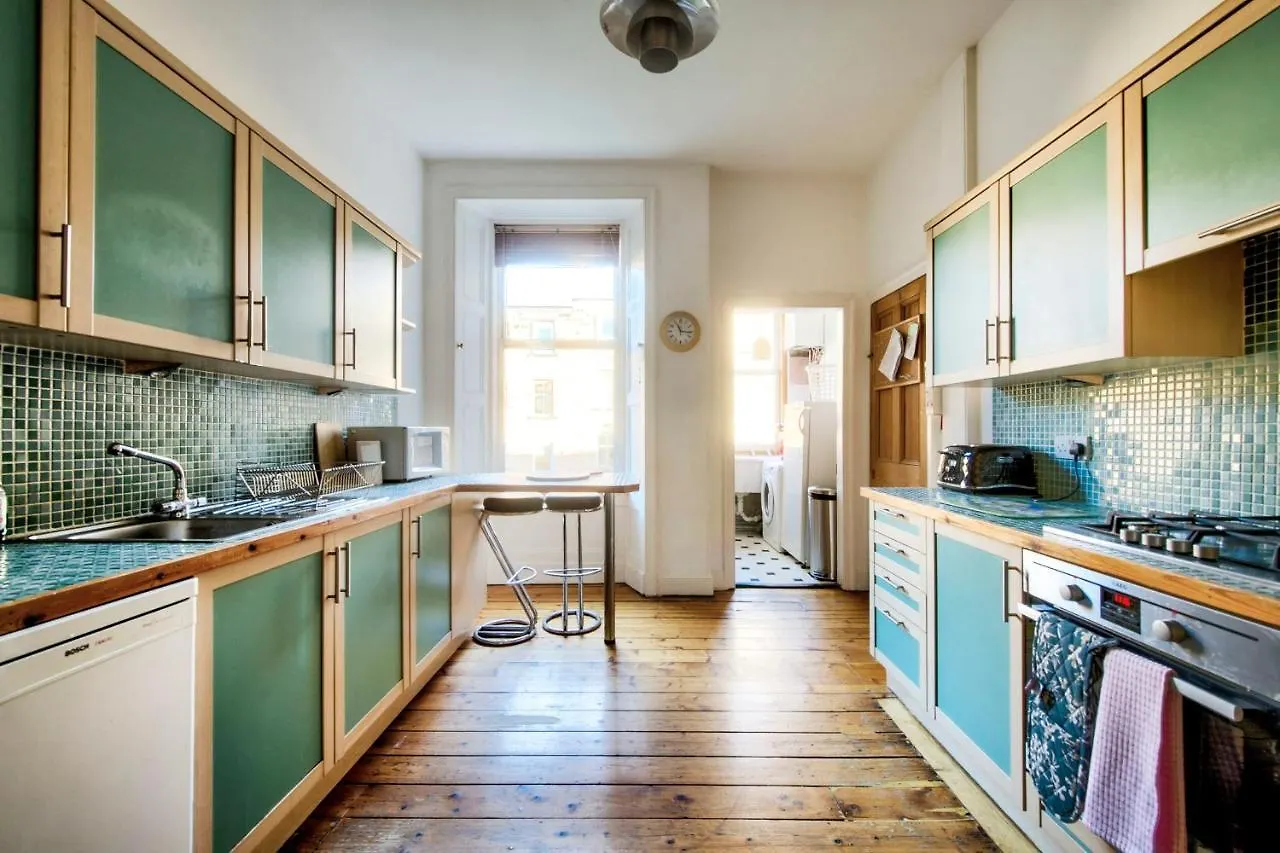 Guestready - Central & Comfortable 2Br Apartment Edinburgh